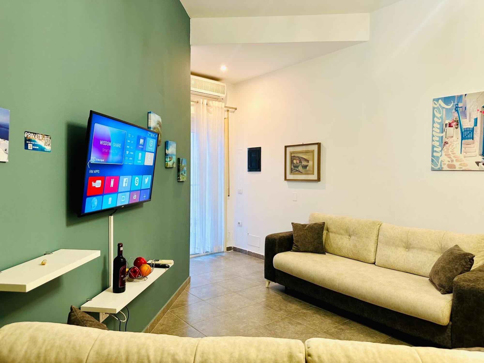Jico Travel - Erjon Apartments Vlore Bagian luar foto